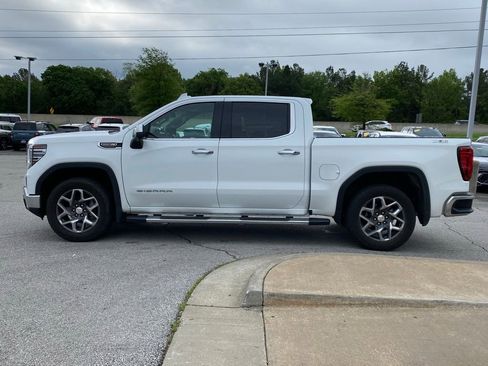 Used 2024 GMC Sierra 1500 SLT w/ SLT Premium Plus Package image 4