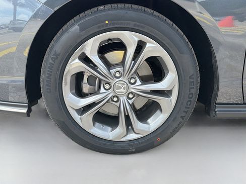 Used 2024 Honda Accord EX image 39
