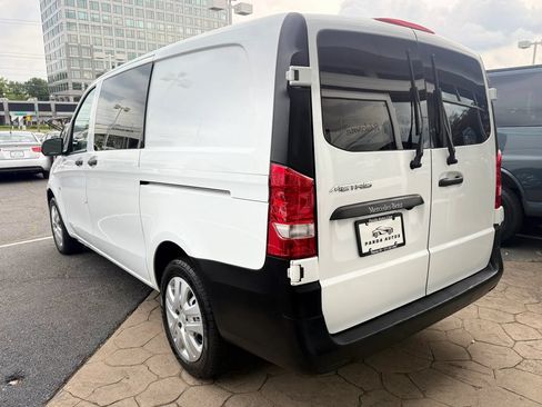 Used 2017 Mercedes-Benz Metris image 5