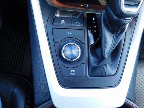 Used 2024 Toyota RAV4 Limited w/ Advanced Technology Package image 37