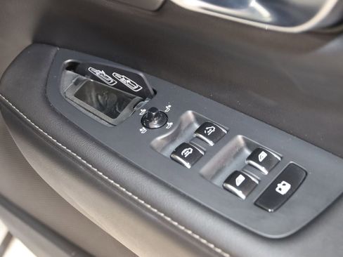 Used 2022 Volvo S90 B6 Inscription w/ Advanced Package AWD/4WD image 15