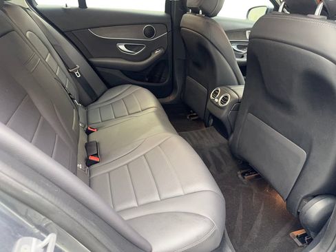 Used 2019 Mercedes-Benz C 300 Sedan image 37