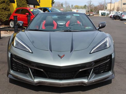 Used 2023 Chevrolet Corvette Z06 RWD image 34