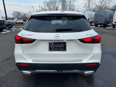 Used 2026 Mercedes-Benz GLA 250 4MATIC image 6