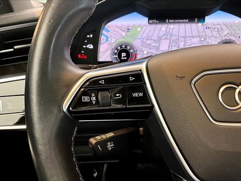 Used 2021 Audi A7 e Premium Plus w/ Interior Protection Package image 24