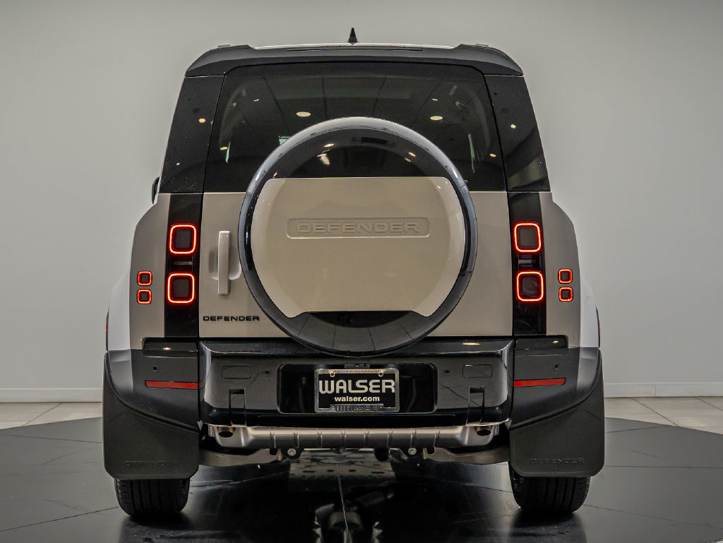 New 2026 Land Rover Defender 110 S AWD/4WD image 6