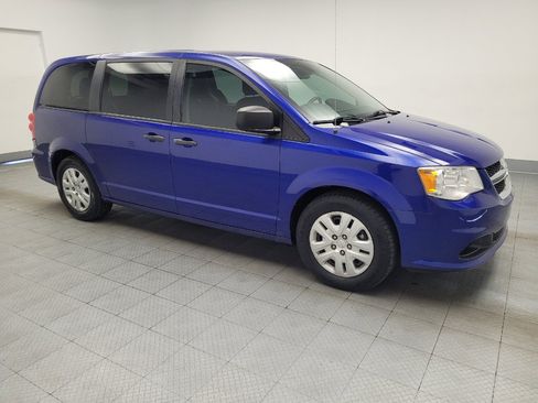 Used 2019 Dodge Grand Caravan SE FWD image 11