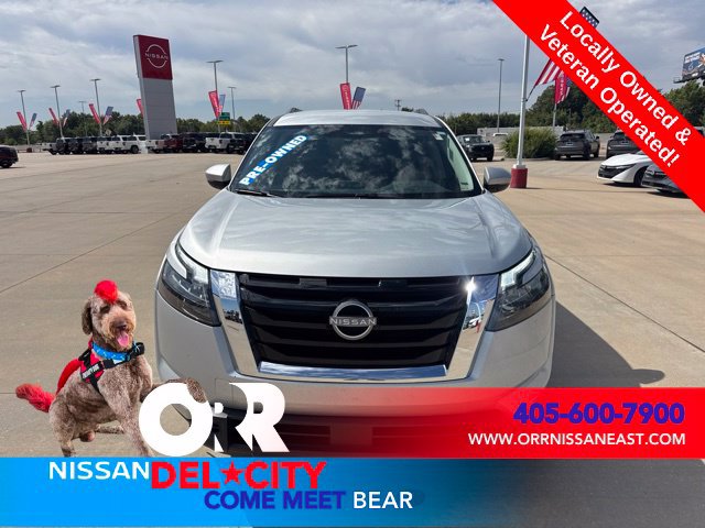 Used 2025 Nissan Pathfinder SV AWD/4WD image 8
