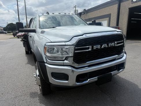 Used 2022 RAM 5500 Tradesman w/ Chrome Appearance Group AWD/4WD image 14