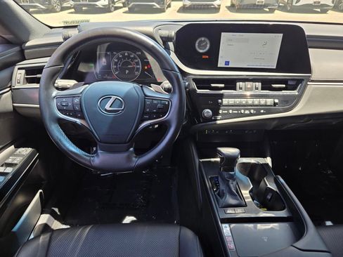 Used 2024 Lexus ES 300h w/ Premium Package FWD image 12