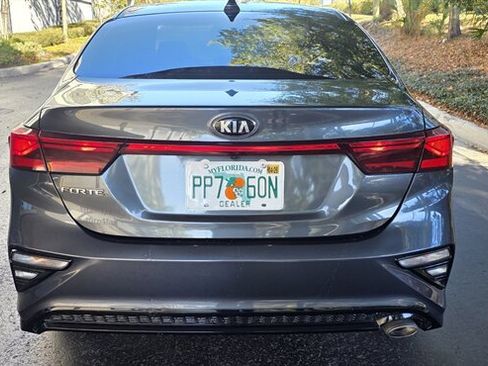 Used 2021 Kia Forte LXS image 8