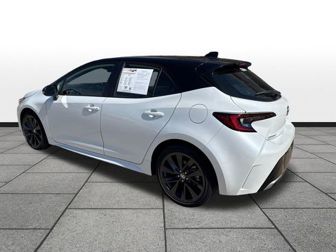 Used 2024 Toyota Corolla XSE FWD image 3