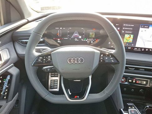 New 2025 Audi SQ5 Premium Plus image 17