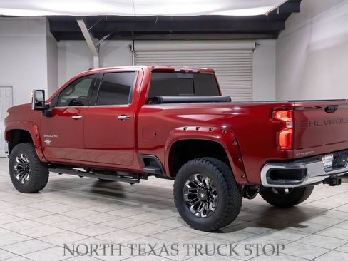 Used 2020 Chevrolet Silverado 2500 LTZ w/ LTZ Premium Package image 5