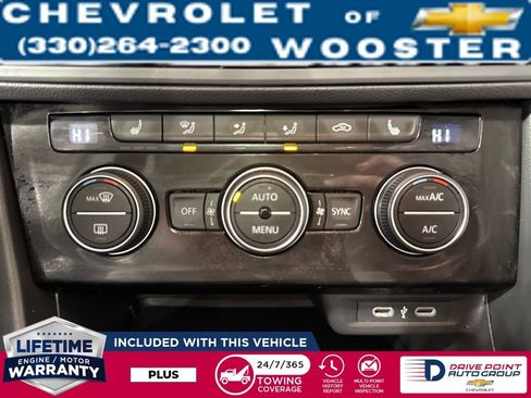 Used 2024 Volkswagen Jetta SE image 25