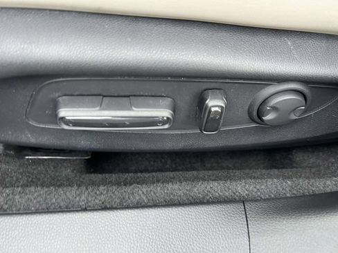 Used 2023 Honda Accord Touring image 18