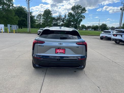 Used 2024 Chevrolet Blazer EV RS AWD/4WD image 4
