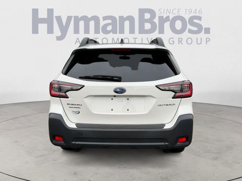 Certified 2023 Subaru Outback Premium image 4