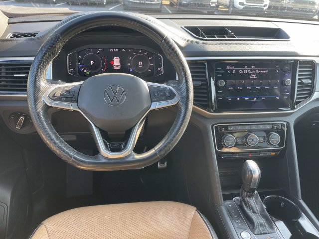 Used 2022 Volkswagen Atlas Cross Sport SEL Premium R-Line AWD/4WD image 14