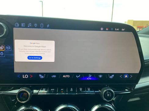 Used 2024 Chevrolet Blazer EV LT AWD/4WD image 19