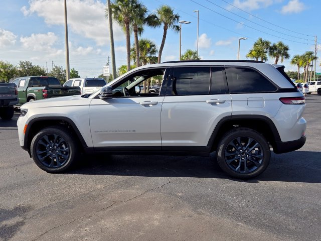 New 2026 Jeep Grand Cherokee Limited AWD/4WD image 5