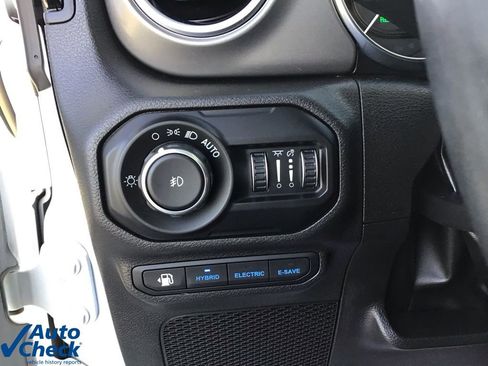 Used 2022 Jeep Wrangler Unlimited Rubicon 4xe w/ Cold Weather Group image 34