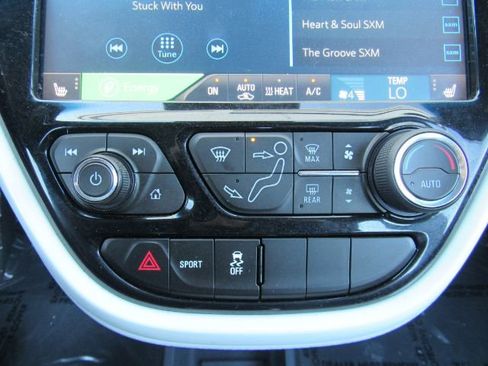 Used 2020 Chevrolet Bolt LT image 41