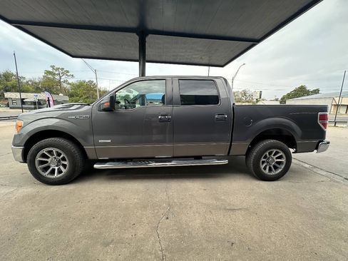 Used 2012 Ford F150 XLT w/ XLT Chrome Pkg RWD image 5