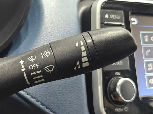 Used 2024 Nissan Versa SV FWD image 31