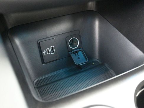 New 2026 Ford Explorer ST-Line w/ ST-Line Street Pack image 17