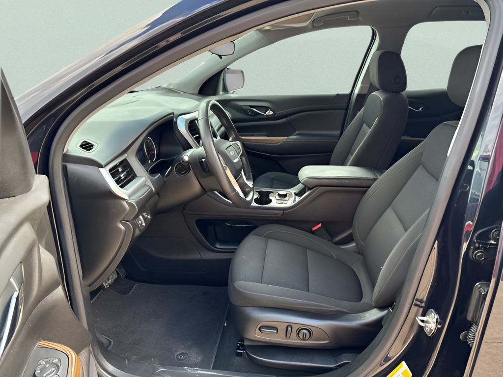 Used 2021 GMC Acadia SLE w/ Driver Convenience Package FWD image 14