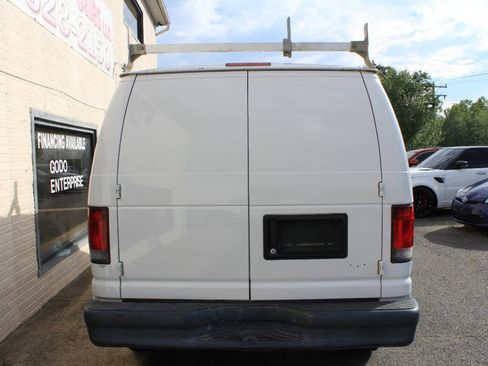 Used 2012 Ford E-250 and Econoline 250 image 8