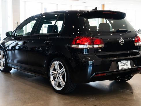 Used 2013 Volkswagen Golf R 4-Door AWD/4WD image 6