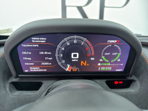 Used 2020 McLaren 720S Spider RWD image 30