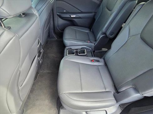 Used 2025 Lexus TX 500h AWD w/ Technology Package image 17