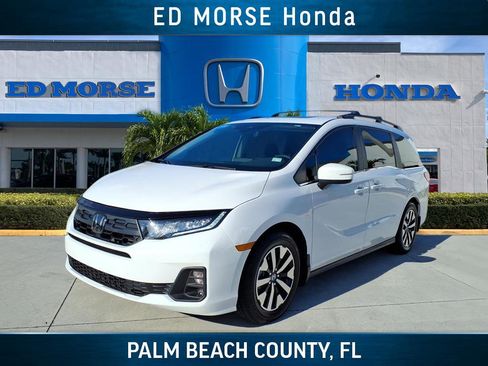 Certified 2025 Honda Odyssey EX-L image 1