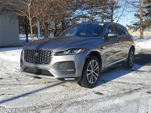 Used 2021 Jaguar F-PACE S image 2