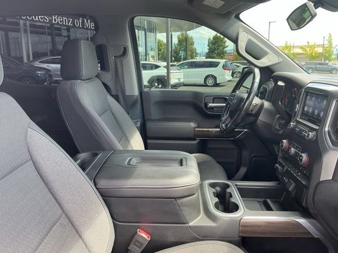 Used 2019 Chevrolet Silverado 1500 RST AWD/4WD image 17