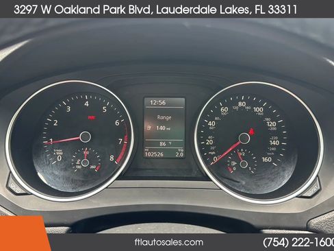 Used 2017 Volkswagen Jetta SE FWD image 45