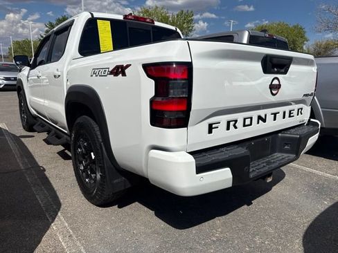 Used 2022 Nissan Frontier PRO-4X w/ Pro-4X Premium Package AWD/4WD image 4