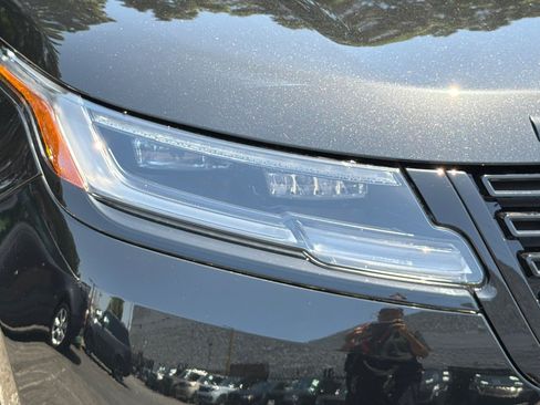 Used 2026 Land Rover Range Rover Velar Dynamic SE AWD/4WD image 12
