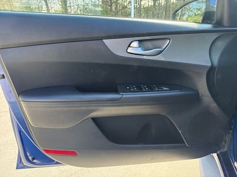 Used 2020 Kia Forte LXS image 14