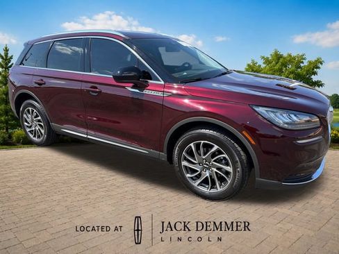 Certified 2020 Lincoln Corsair AWD w/ Equipment Group 101A image 9