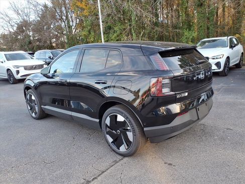 New 2025 Volvo EX30 Ultra w/ Protection Package Premier image 7