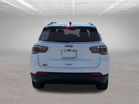 Used 2025 Jeep Compass Limited AWD/4WD image 5