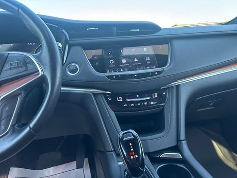Used 2021 Cadillac XT5 Premium Luxury AWD/4WD image 21