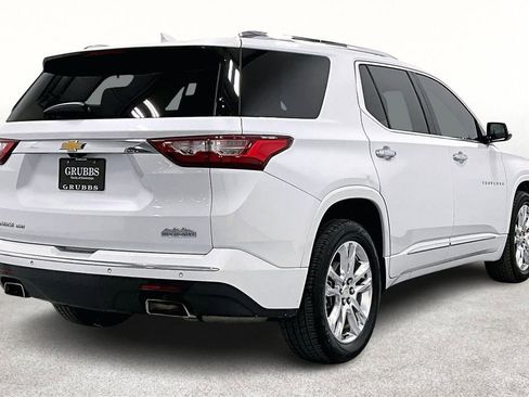 Used 2018 Chevrolet Traverse High Country image 2