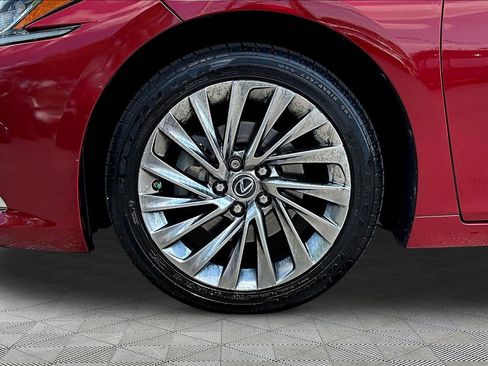 Used 2019 Lexus ES 350 w/ Accessory Package 2 FWD image 34