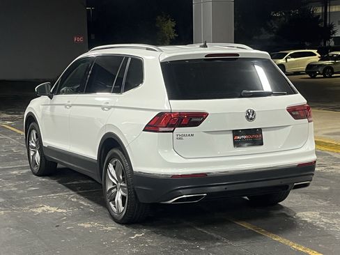 Used 2021 Volkswagen Tiguan SEL FWD image 11