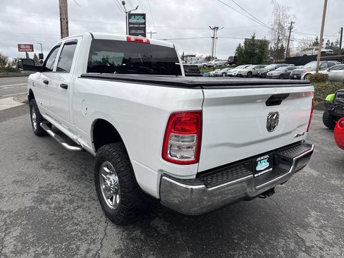 Used 2021 RAM 2500 Tradesman w/ Chrome Appearance Group image 3